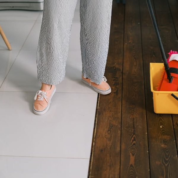 Swiffer WetJet: 11 Essential Answers Before You Purchase