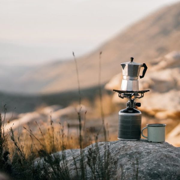 6 Quick and Easy Tips to Sparkling Clean Your Coffee Maker