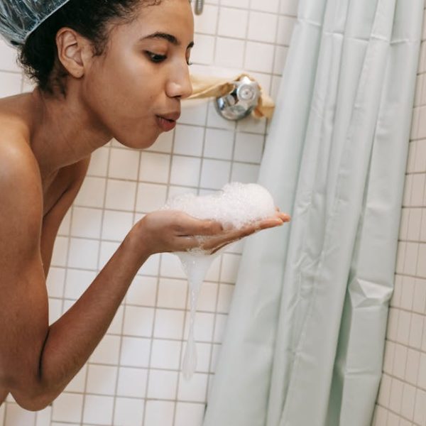 7+ Easy Tips to Keep Your Shower Mats Spotless and Fresh