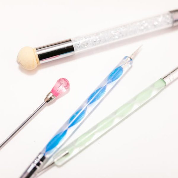 7 Simple Tips to Effortlessly Clean Your Makeup Sponges