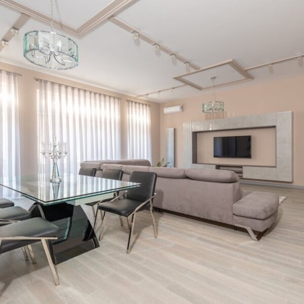 DIY Laminate Floor Cleaner with Essential Oils: A Simple Guide