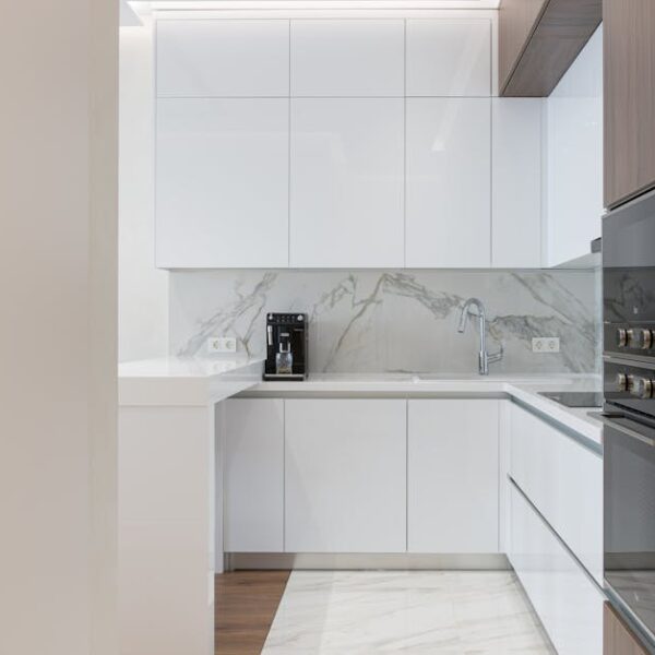 Easy Steps to Safely Clean Your Oven After a Grease Fire