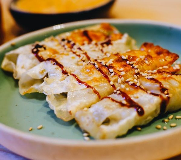 Effective Tips: Removing Soy Sauce Stains from Clothes