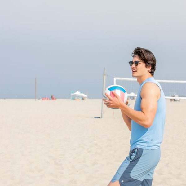 Effective Tips to Remove Stubborn Sunscreen Stains from Clothes