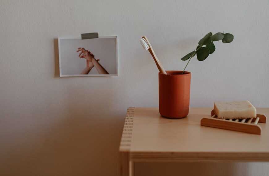 Top Homemade Window Cleaners: Ammonia-Free Solutions