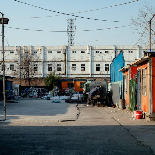 Top Tips: How to Clean Your Deck Without Using a Pressure Washer